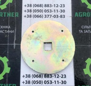Фланець 509.046.4192 ворошилки апарату висівного (4 отв., всередині квадратний отвір) УПС, ВЕСТА
